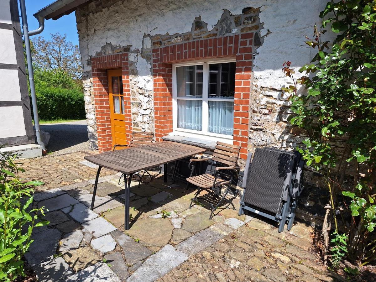 Ferienhaus Altes Backhaus Roetgen Luaran gambar