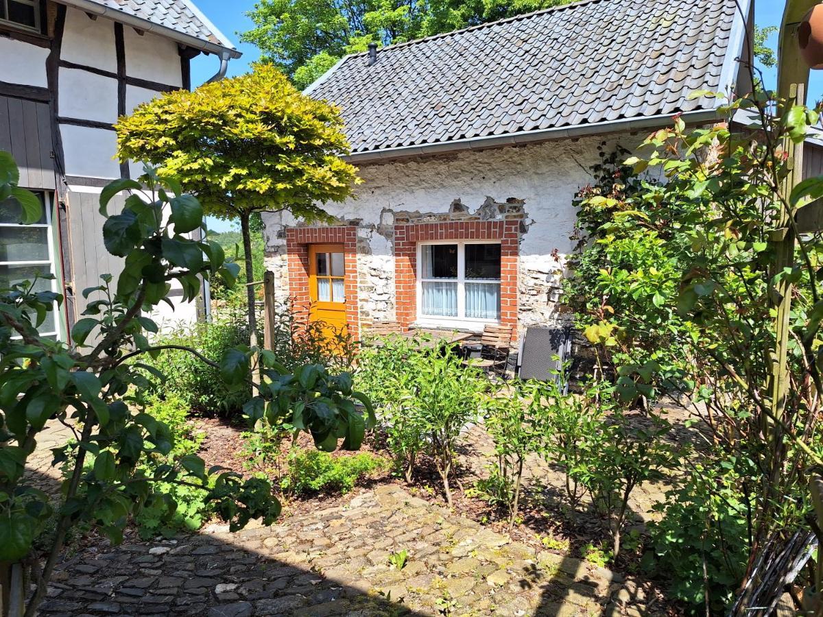 Ferienhaus Altes Backhaus Roetgen Luaran gambar